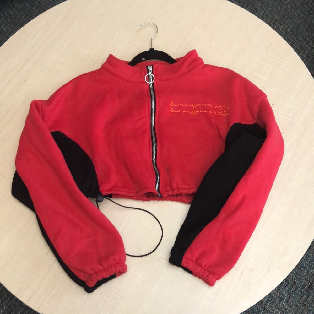 Crop top sweater
